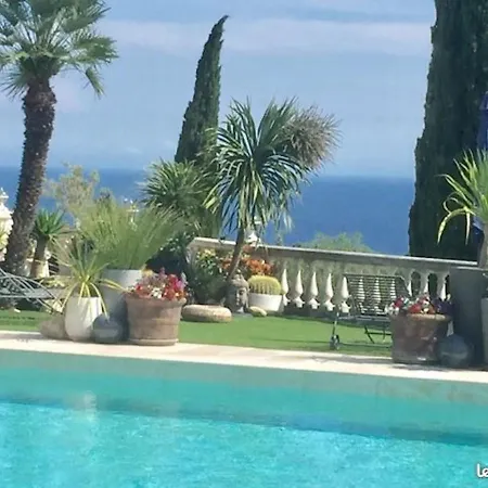 بيت للعطل La Louisiane *